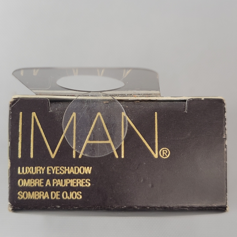 IMAN Luxury Eyeshadow Trio In African Violet Color - Picture 10 of 11
